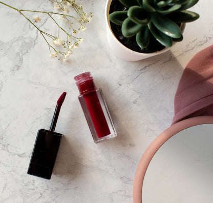 Glowette Matte Lip Stain lifestyle photo